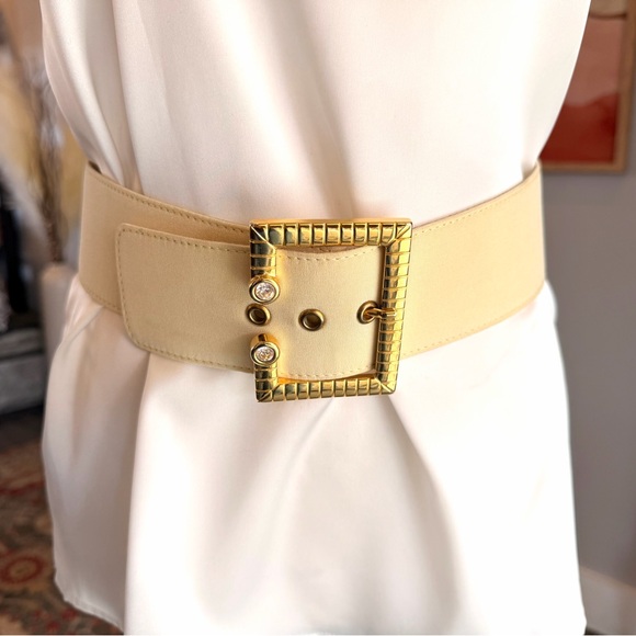 Escada Gold and Cream Belt - Picture 6 of 9